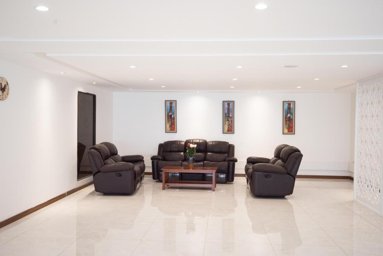 The Crossroads Hotel, Westlands Отель 3*