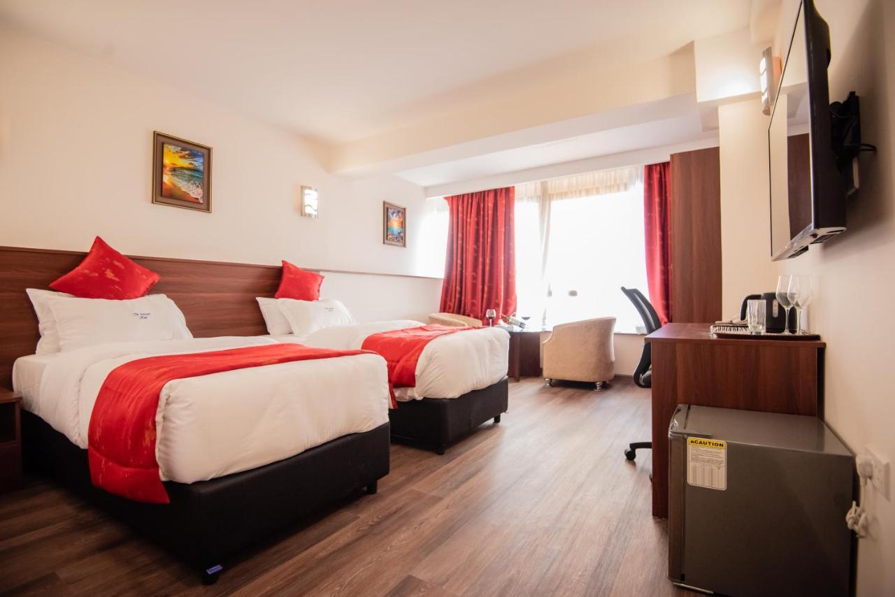 The Crossroads Hotel, Westlands 3* Найроби